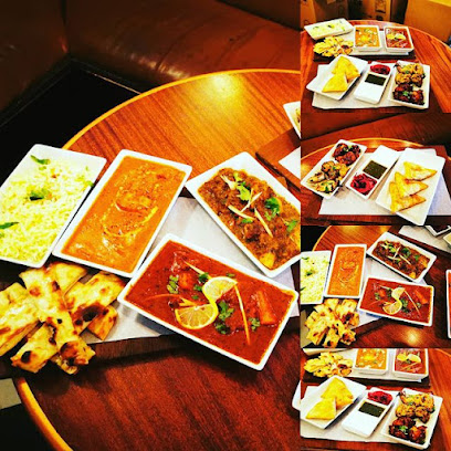 Namaskar Express: tray of Indian curries, naan, rice and dipping sauces