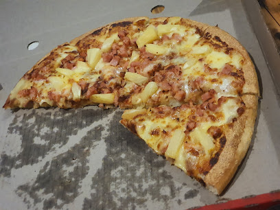 Roman's Pizza Hawaiian pizza with ham and pineapple in open box