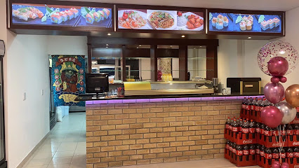 Jason Sushi & Restaurant Sonstraal counter with illuminated sushi menu screens and stacked drinks